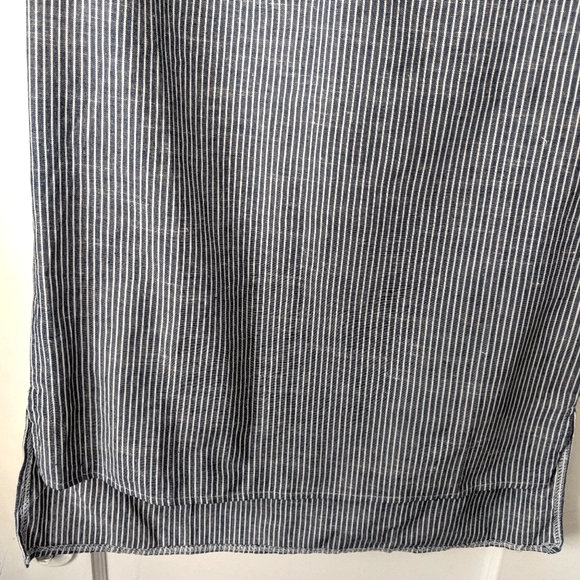 Simu Women's Tunic/Shirt - Picture 5 of 8